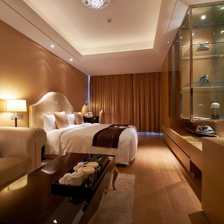 Belgravia Suites Wuxi  Exterior photo